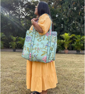 Noori Tote bag Pink Floral Pink & Blue with zip