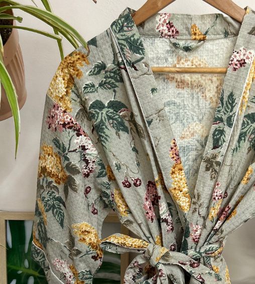 Ranisa Waffle cotton bathrobe pastel floral