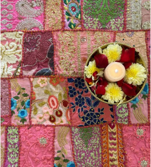 Sajavat Pat Embroidered Patchwork Table Cover 
