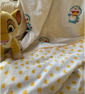 Gulgule Kids Dohar (Doraemon & Hearts Print)
